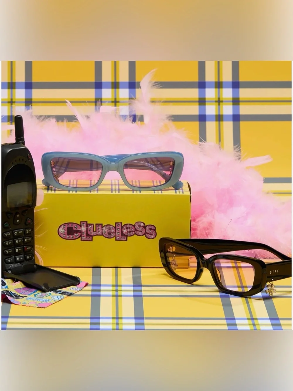 *NWT* DIFF - CLUELESS COLLECTION Cher Necklace Charm Sunglasses